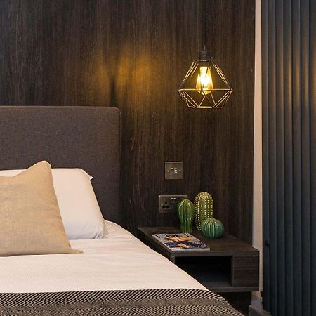 لندن Ehthele Private Suites المظهر الخارجي الصورة